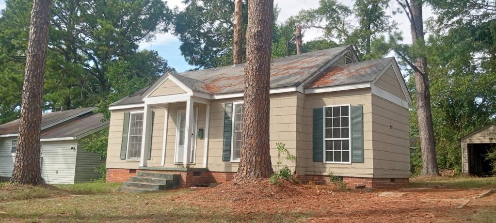 Property main image